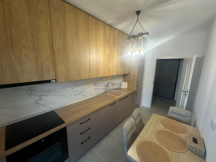 Apartament cu 2 camere decomandat, mobilat în Metalurgiei