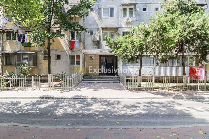 Garsonieră nedecomandată, mobilată în 1 Decembrie 1918