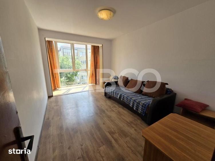 Apartament 2 camere de vanzare decomandat 52 mpu etaj 3 Terezian Sibiu - 5