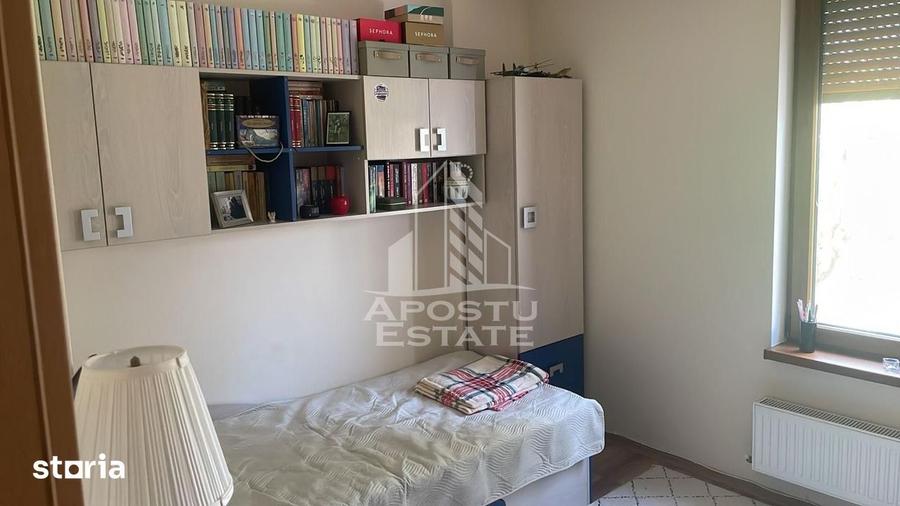 Apartament cu 3 camere, mobilat în Braytim