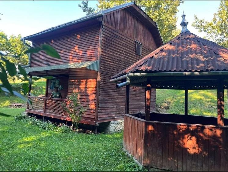 Casă cu 2 camere în Central