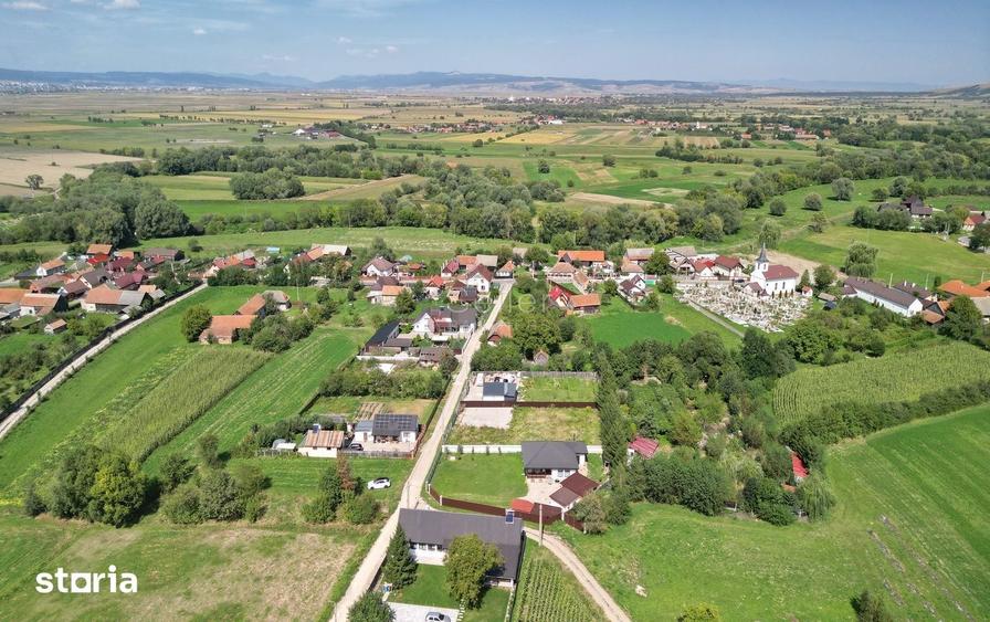 Teren de 1000 mp, în Chichiș
