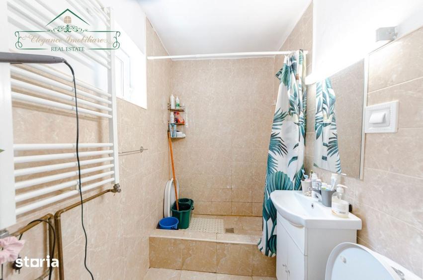 Apartament cu 3 camere semidecomandat în Central