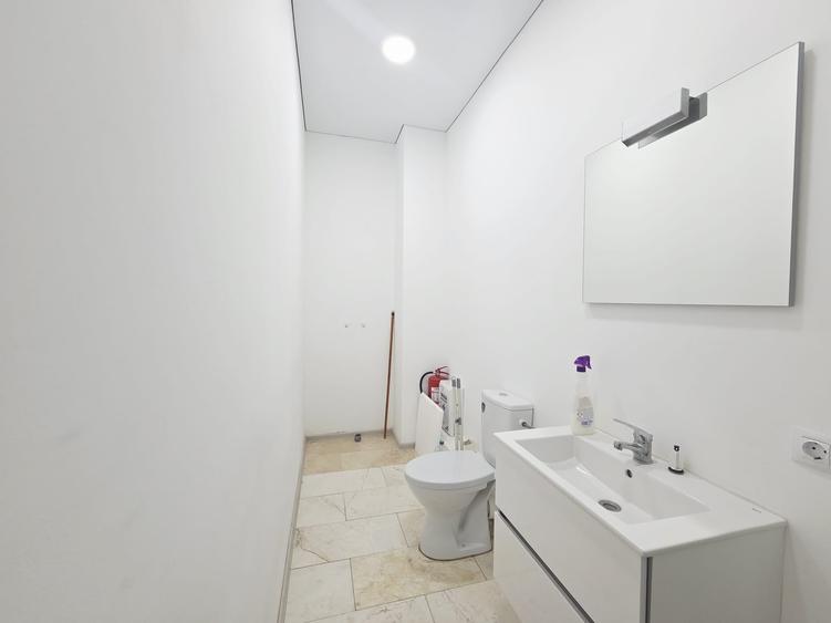 Spațiu comercial, de 75 mp, în Țiglina 1