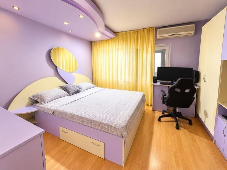 Apartament cu 3 camere semidecomandat, mobilat în Vitan Mall