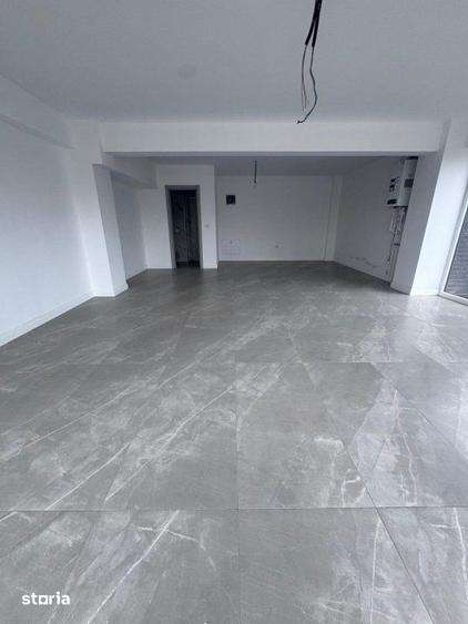 Spațiu comercial, de 50 mp, în Central