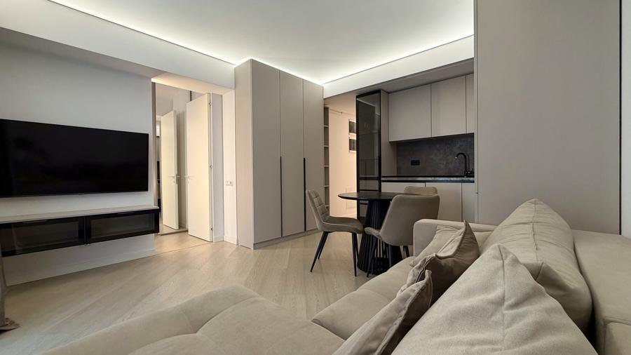 Apartament cu 2 camere decomandat, mobilat în Pipera