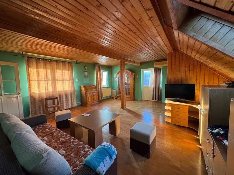 Casă cu 6 camere cu Teren 1500 Mp în Sâncraiu de Mureș