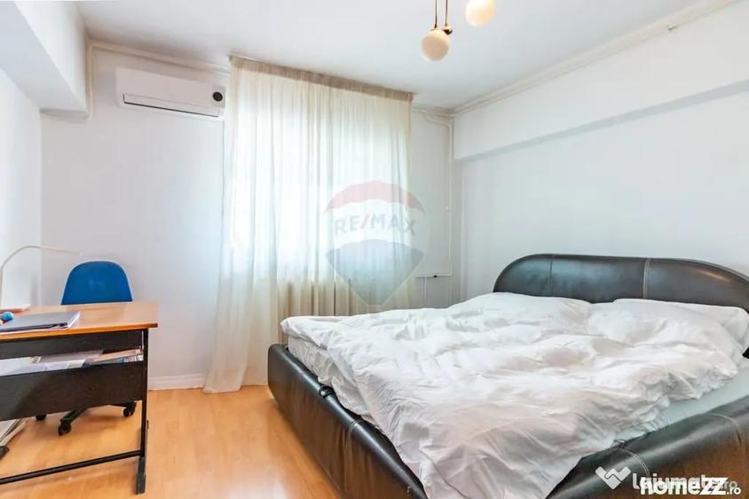 Apartament cu 3 camere decomandat în Calea Călărașilor