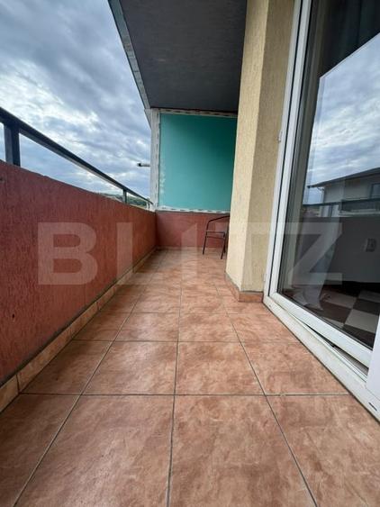 Apartament cu 2 camere semidecomandat, mobilat în Florești