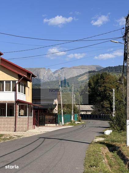 Casă cu 4 camere cu Canalizare în Stoenești