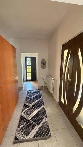 Casă cu Teren 1289 Mp în Luizi-Călugăra