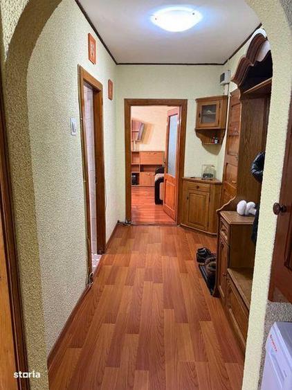 Apartament cu 2 camere decomandat, mobilat în Sebastian