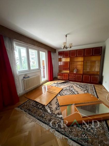 Apartament cu 3 camere decomandat, mobilat în Mănăștur