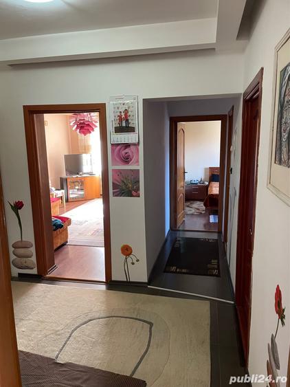Apartament cu 3 camere decomandat în Predeal