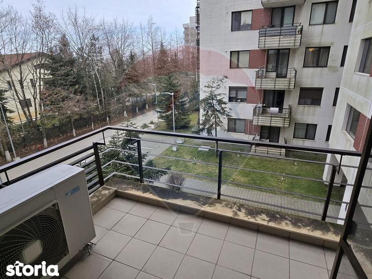 Apartament cu 4 camere decomandat, mobilat în Pipera