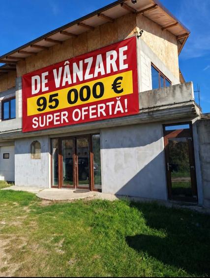 Casă cu 4 camere în Central
