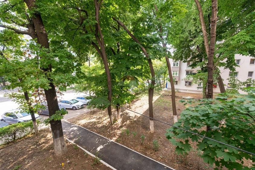 Apartament cu 2 camere decomandat, mobilat în Valea Ialomiței