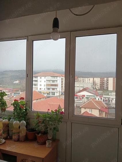 Apartament cu 3 camere decomandat în Mătăsari