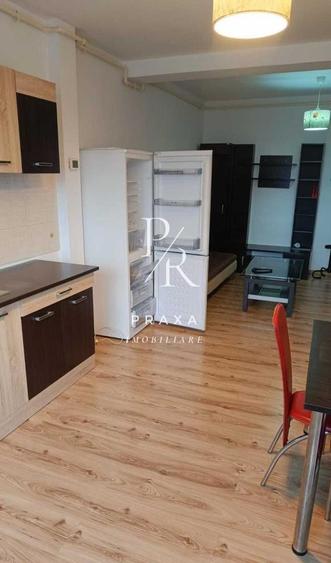 Apartament cu 2 camere semidecomandat, mobilat în Florești — fotografia 3