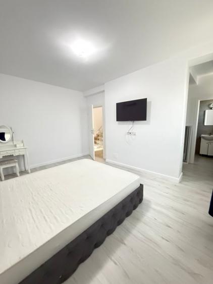 Duplex cu 6 camere cu Canalizare în Bragadiru