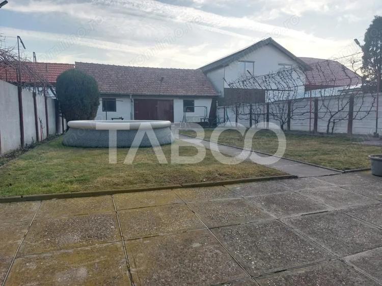Casă cu 4 camere cu Teren 554 Mp în Central