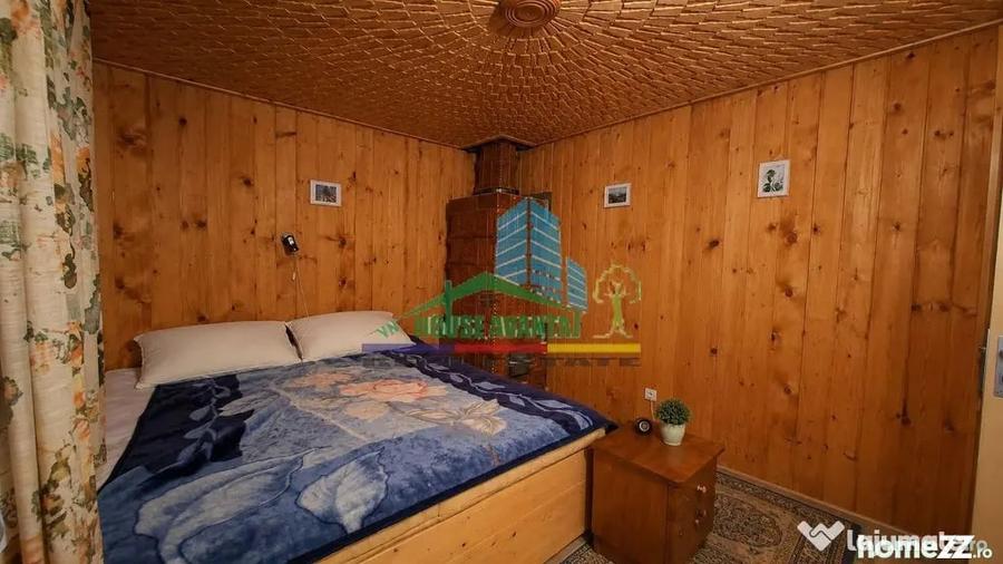 Casă cu 4 camere cu Teren 251 Mp în Lepșa