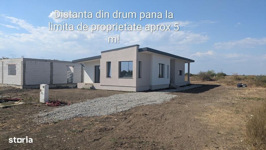 Casă cu 4 camere în Vladimirescu