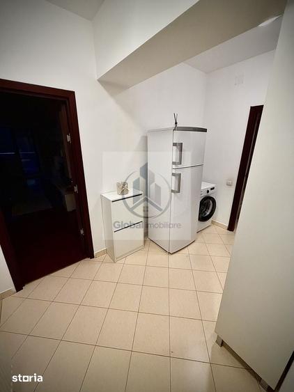 Garsonieră decomandată în Central