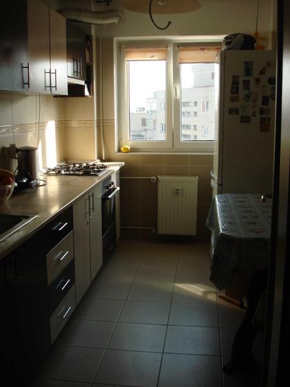 Apartament cu 2 camere decomandat în Dristor