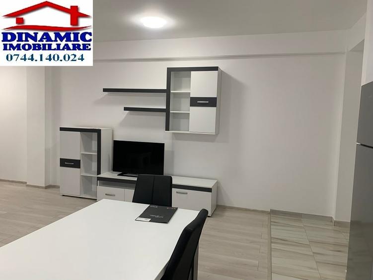 Apartament cu 2 camere decomandat în Calea Romanului