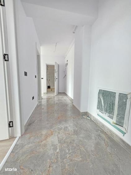 Apartament cu 2 camere decomandat în Central — fotografia 1