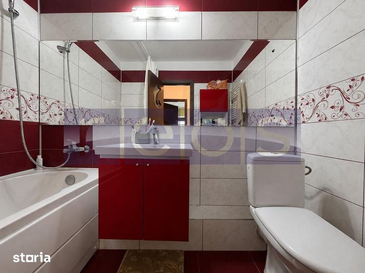 Apartament cu 2 camere decomandat în Tei