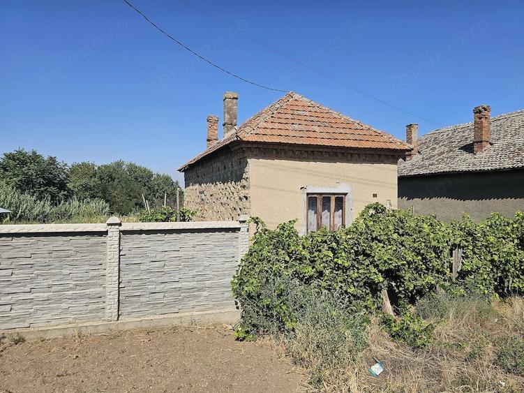 Casă cu Teren 550 Mp în Ciupercenii Noi