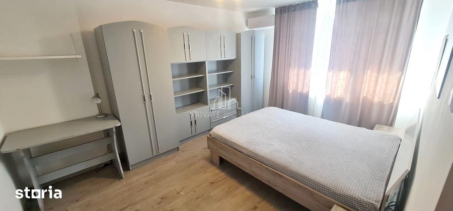 Apartament cu 2 camere decomandat în 22 Decembrie 1989