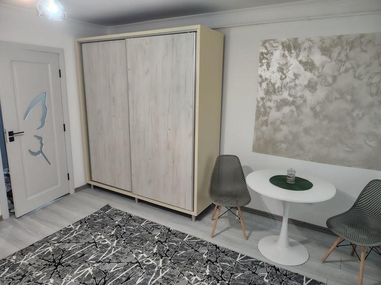 Garsonieră decomandată în Dărmănești