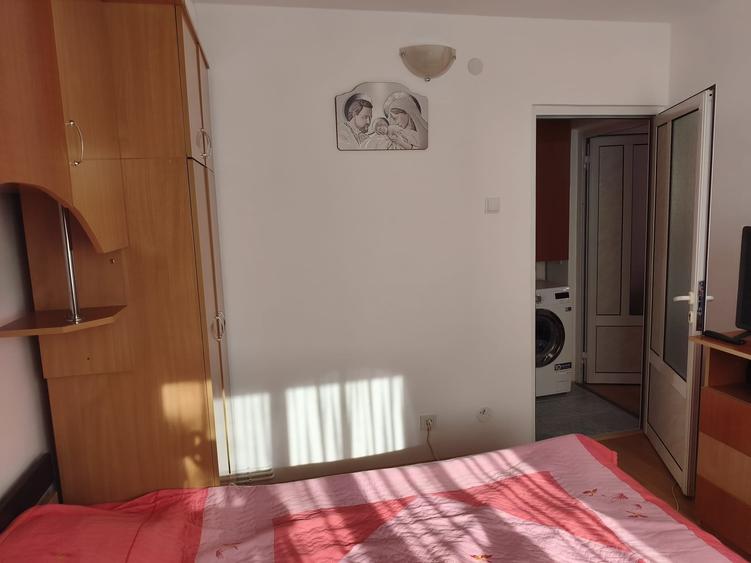 Apartament cu 2 camere semidecomandat în Alexandru cel Bun