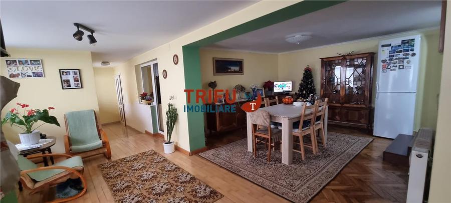Casă individuală cu 4 camere cu Teren 1428 Mp în Partoș
