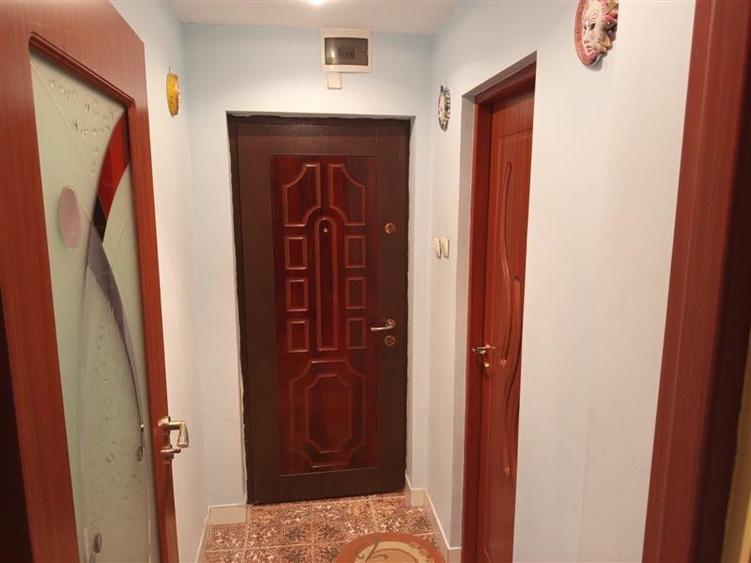 Apartament cu 2 camere nedecomandat, mobilat în Ultracentral