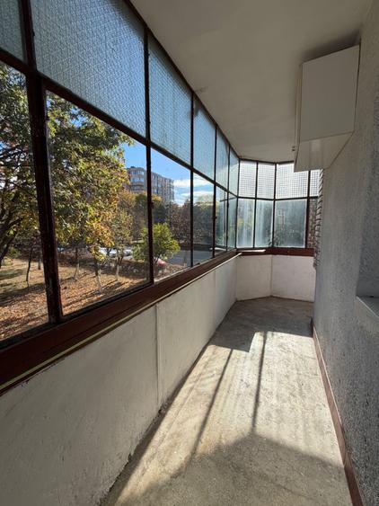 Apartament cu 2 camere decomandat în Aurel Vlaicu