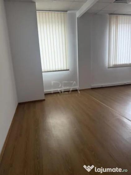 Spațiu comercial, de 700 mp, în Cotroceni