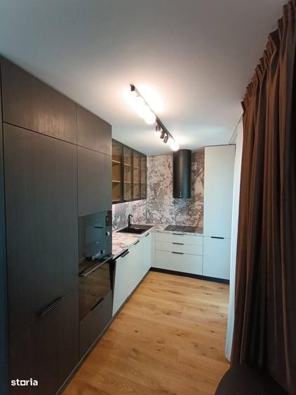 Apartament cu 3 camere în Unirii