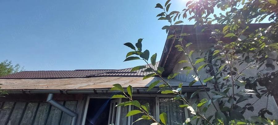 Casă cu 3 camere cu Teren 971 Mp în Cerăt