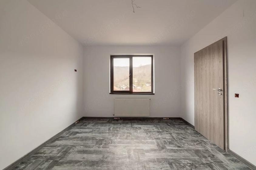 Casa spa?ioasa P+1+M Izvorani, ?tefane?ti | Ideala pentru 2 familii! - 18