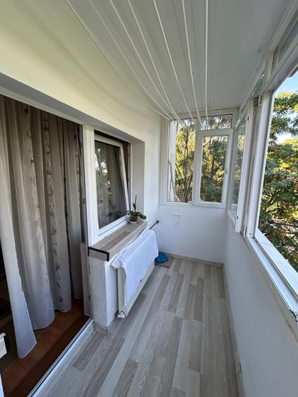 Apartament cu 2 camere decomandat în Fizicienilor