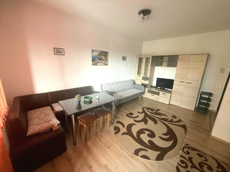 Apartament cu 2 camere decomandat în Lujerului