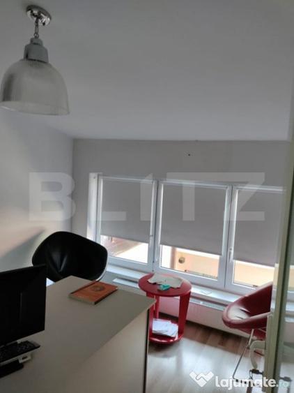 Spațiu comercial, de 300 mp, în Gruia