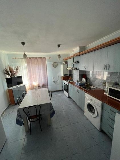 Apartament de vanzare , 70 mp , Zona Carpati 2 - 1