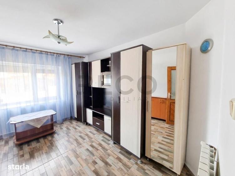 Casă cu 2 camere cu Teren 358 Mp în Central