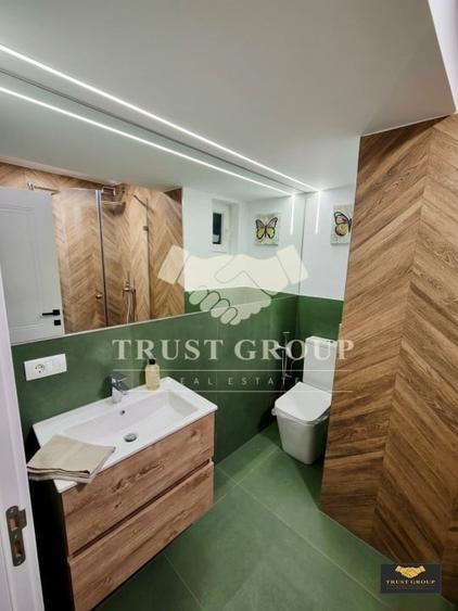 Apartament cu 3 camere decomandat în Universitate